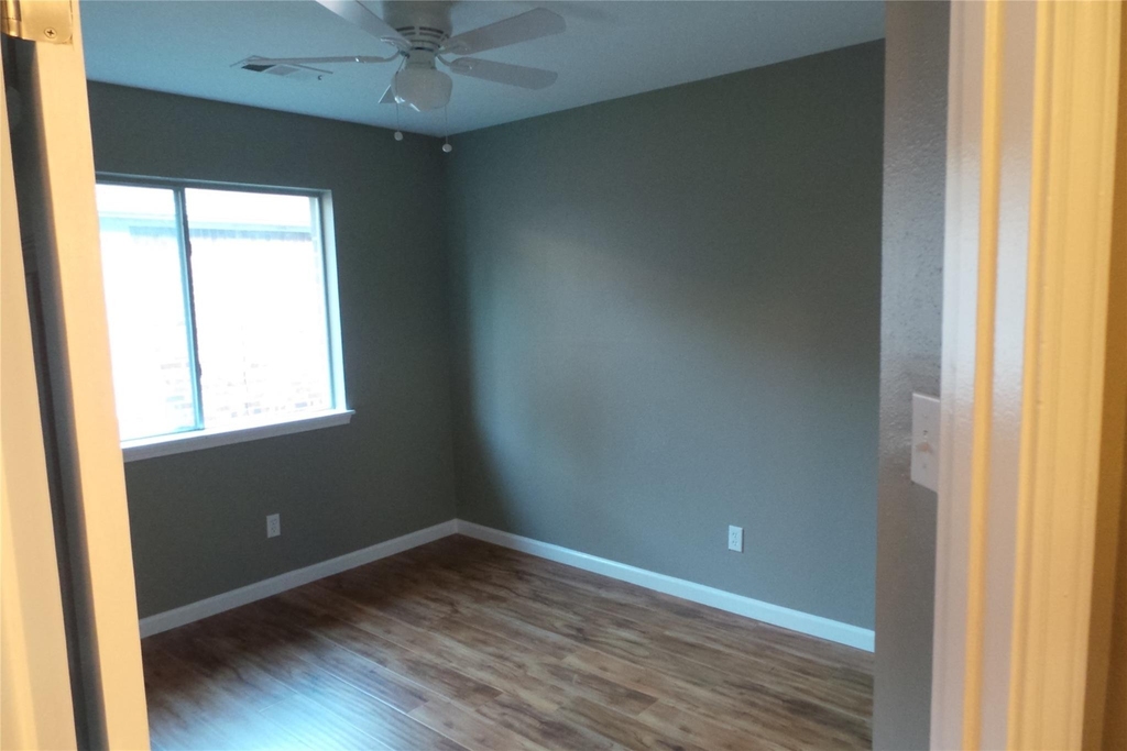 4918 Sterling Crossing - Photo 17