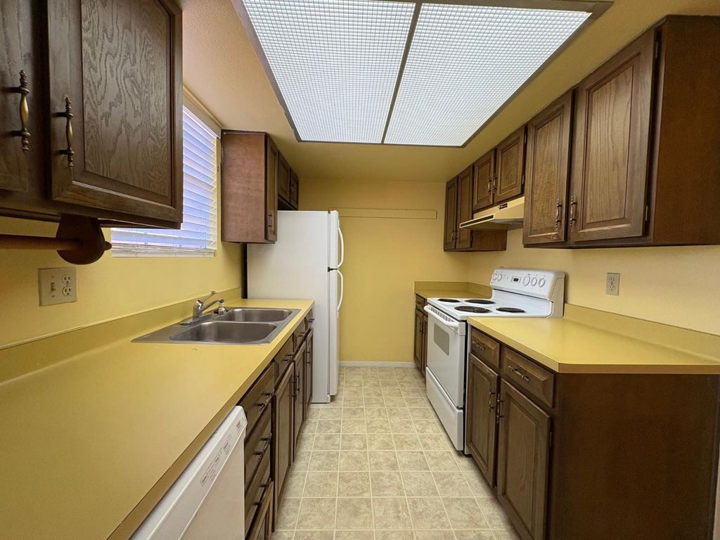 64 W Brown Road - Photo 5