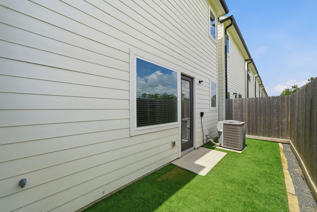 5906 Jasper Jones Way - Photo 19