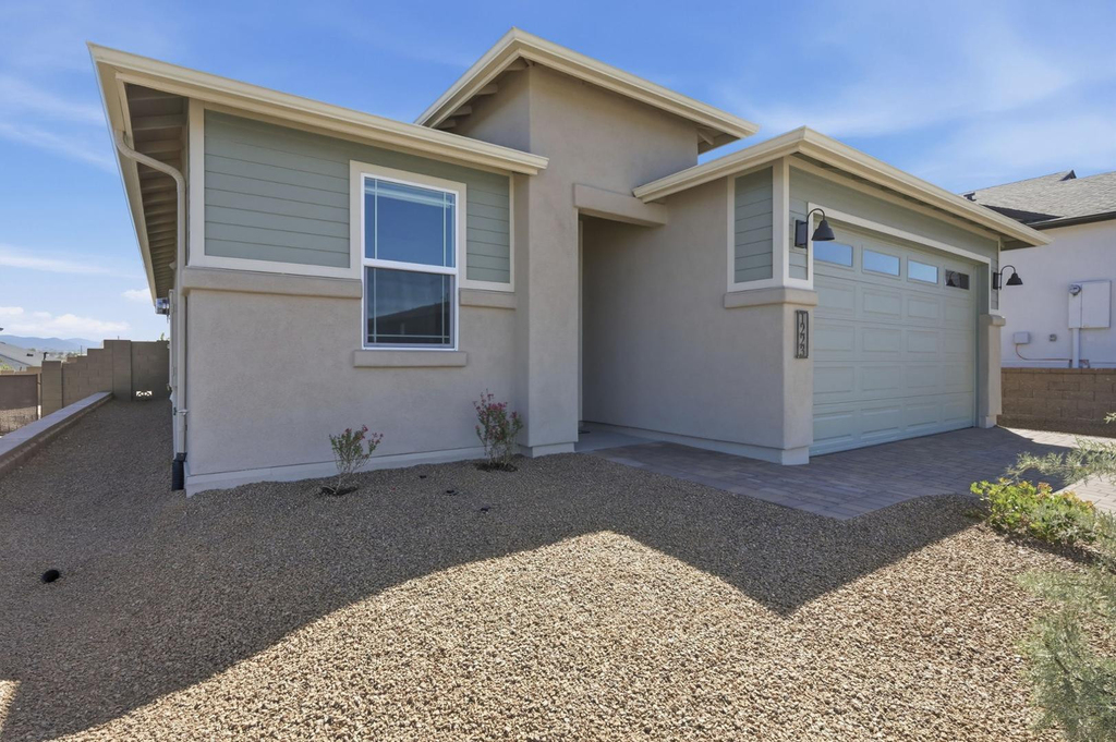 1223 Prairie Dog Trail - Photo 1