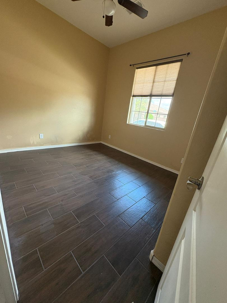 5434 S Forest Avenue - Photo 8