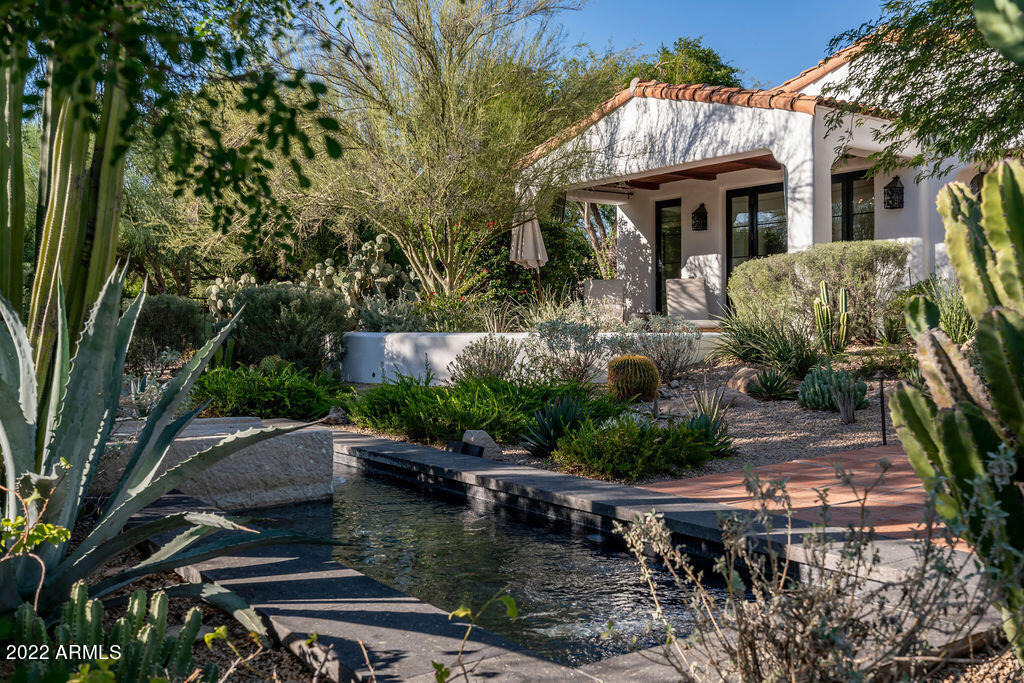 6723 N Desert Fairways Drive - Photo 1