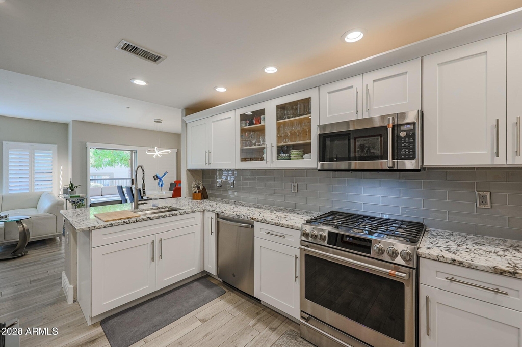 19700 N 76th Street - Photo 13