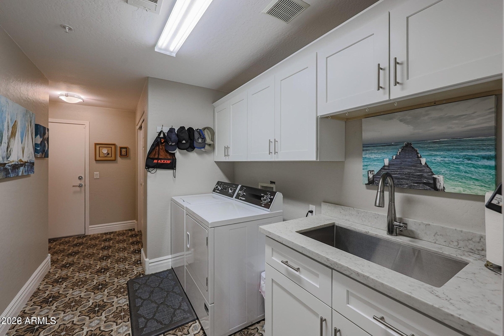 19700 N 76th Street - Photo 4