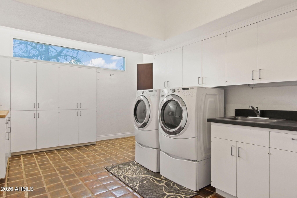 5620 N Casa Blanca Drive - Photo 35