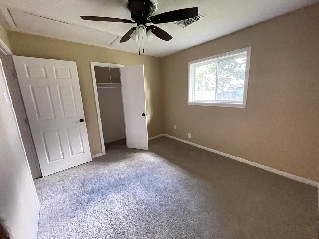 1212 Avenue M - Photo 11