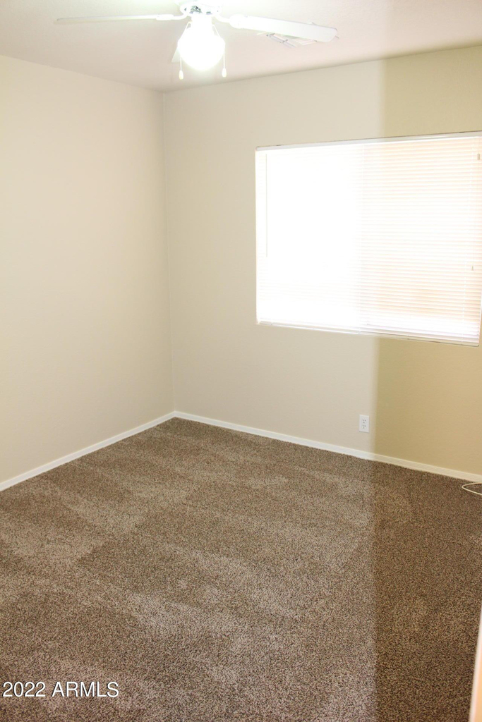 807 W Kesler Lane - Photo 4