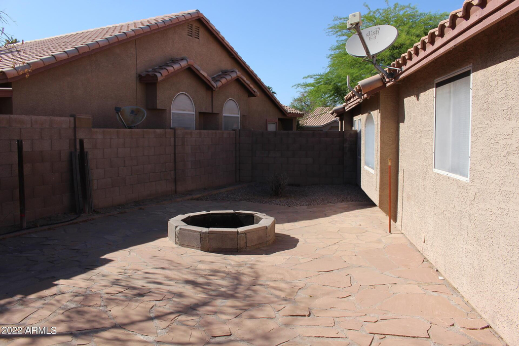 807 W Kesler Lane - Photo 10