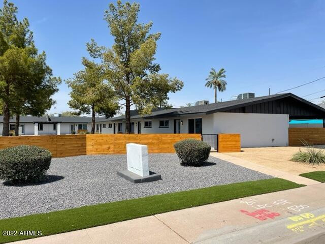 830 E Turney Avenue - Photo 1