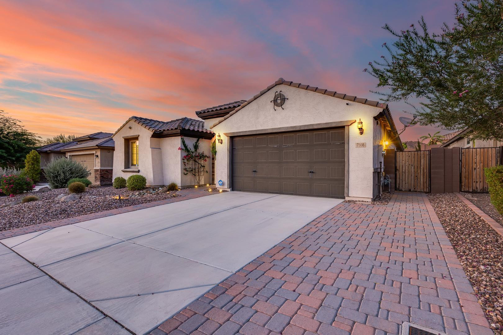 7308 W Tombstone Trail - Photo 3