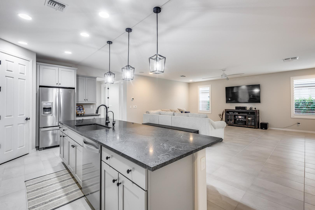 7308 W Tombstone Trail - Photo 33