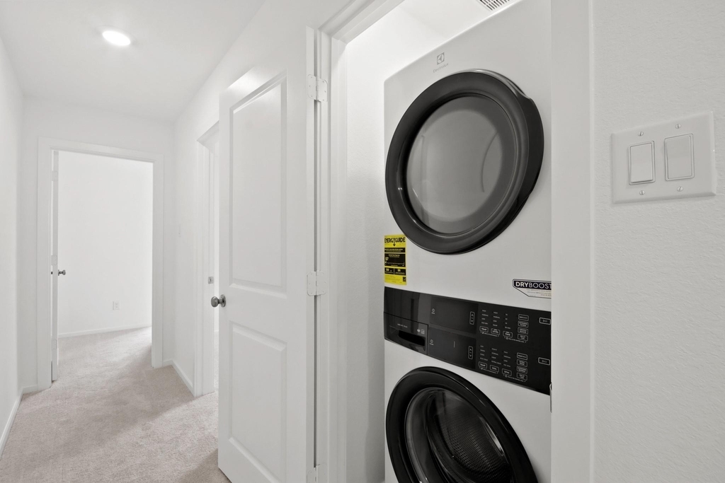 18262 Via Aurelia Drive - Photo 21
