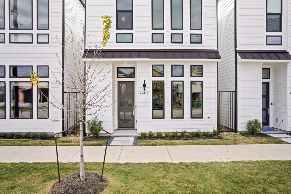 2408 Gray Street - Photo 1
