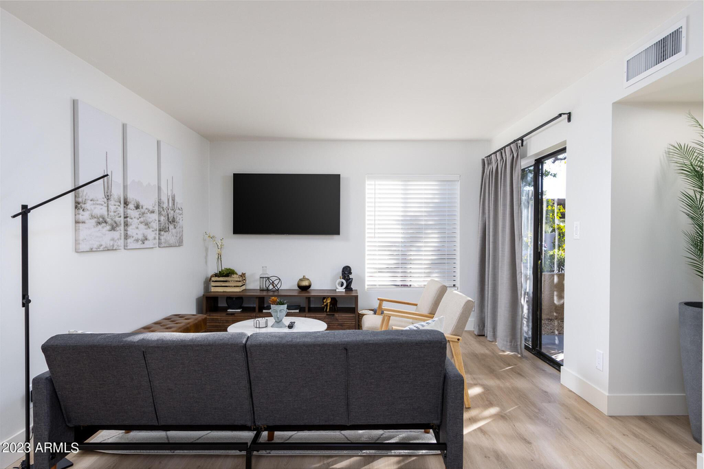 8649 E Royal Palm Road - Photo 31
