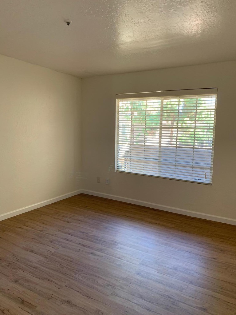 14145 N 92nd Street - Photo 23