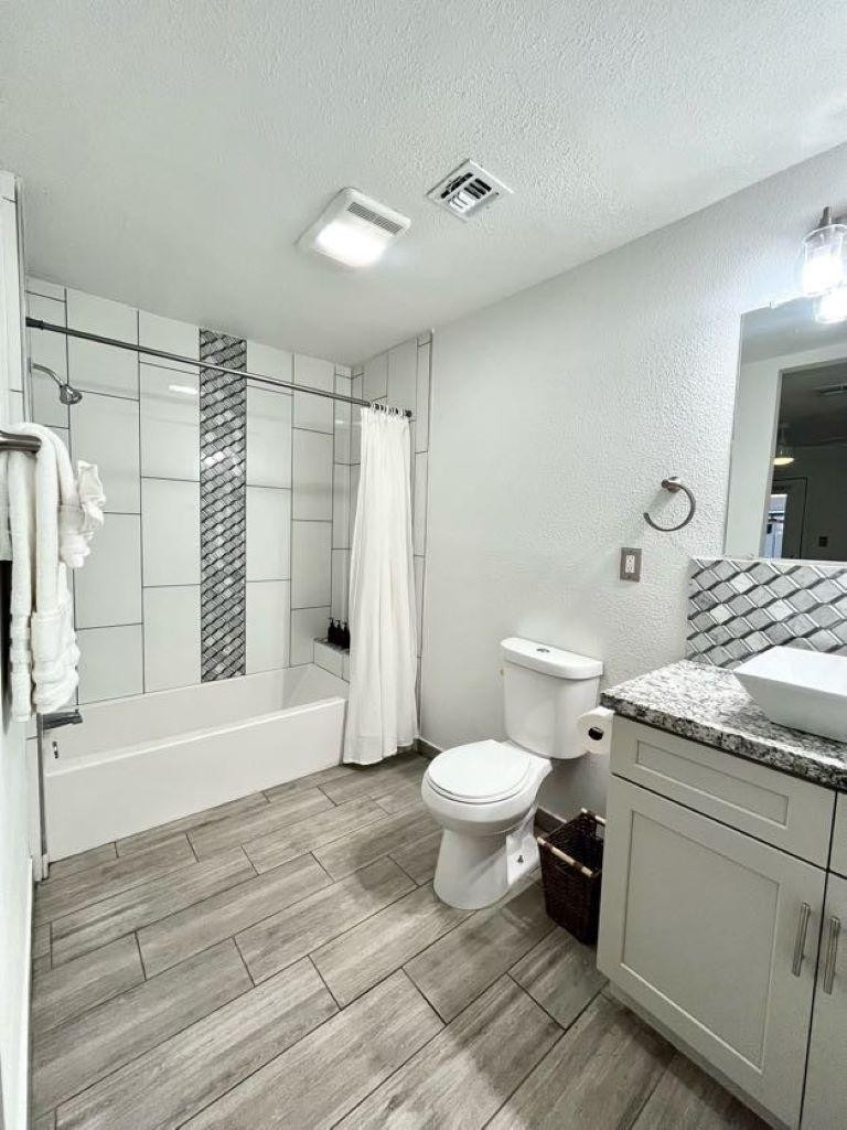 1632 E Harvard Street - Photo 11