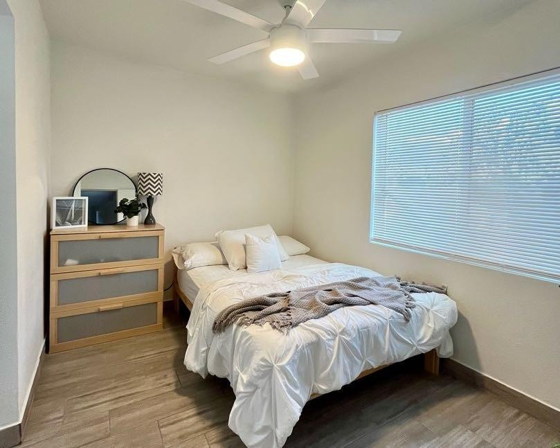 1632 E Harvard Street - Photo 3