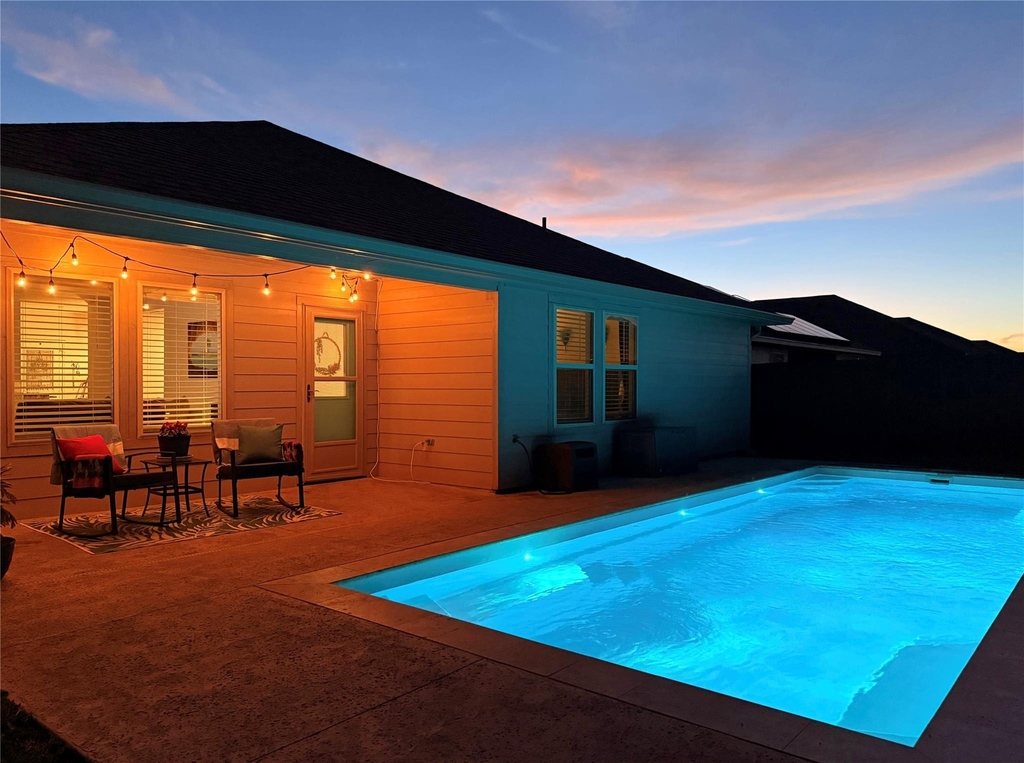 7826 Bullrider Drive - Photo 4