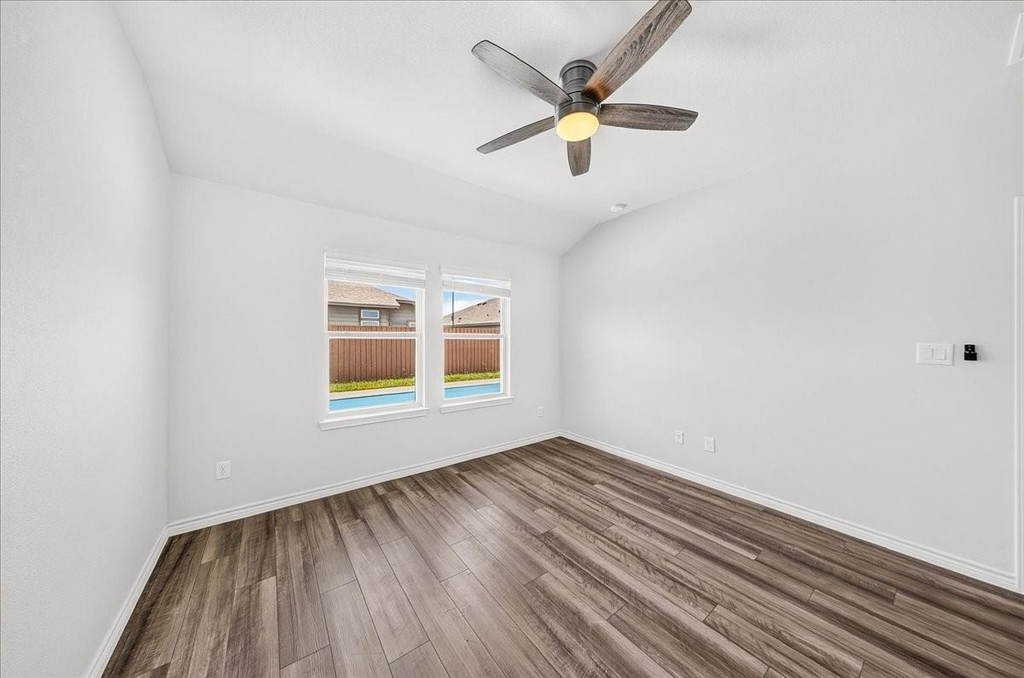 7826 Bullrider Drive - Photo 17