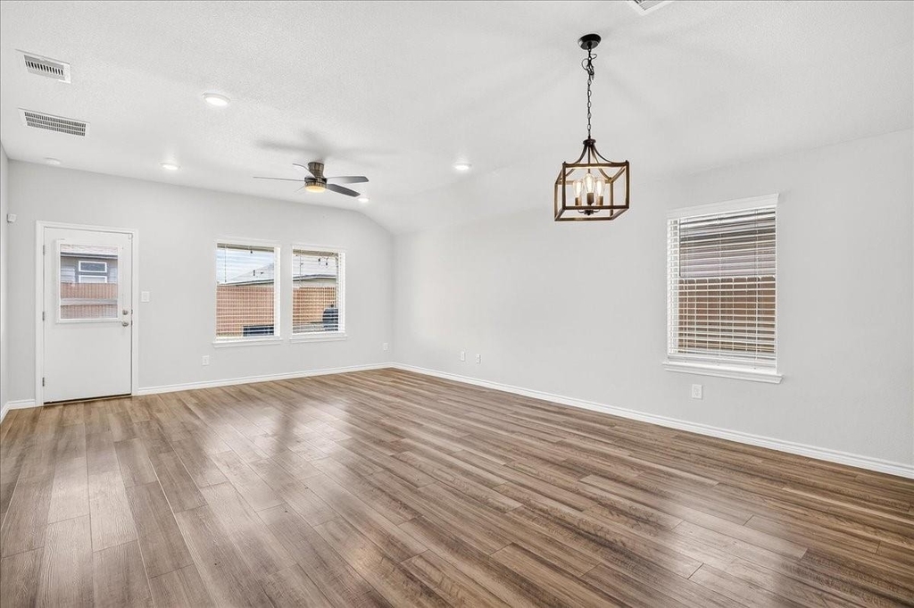 7826 Bullrider Drive - Photo 8