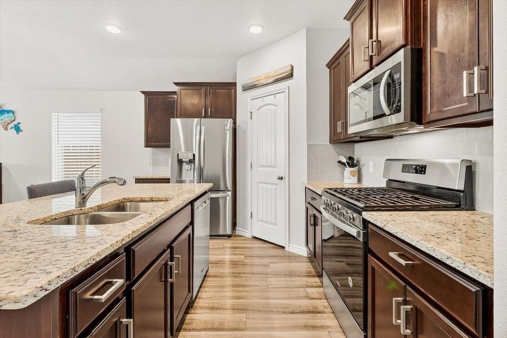 7826 Bullrider Drive - Photo 9