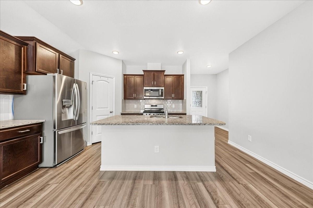 7826 Bullrider Drive - Photo 2