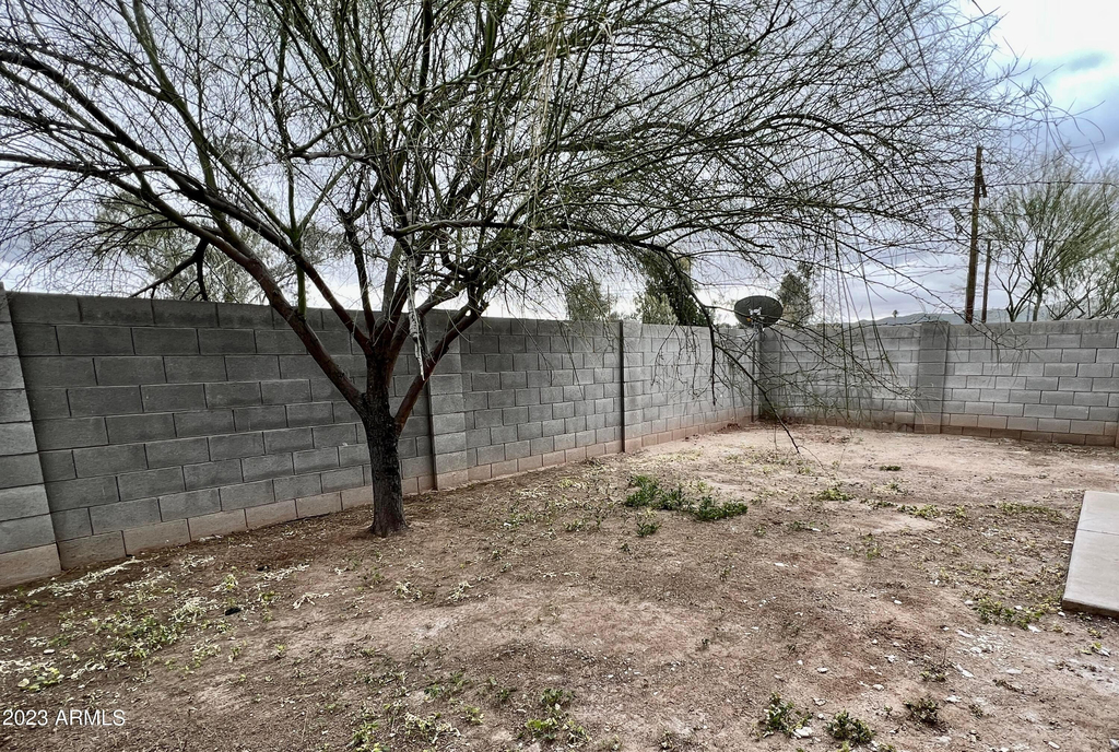5911 S 35th Place - Photo 14