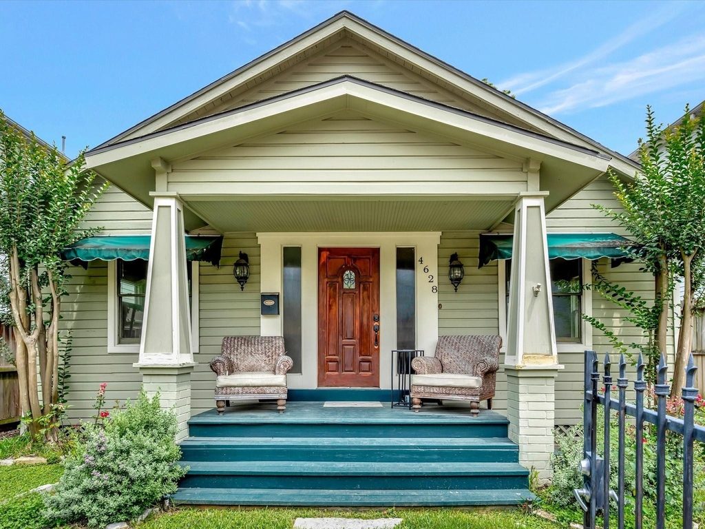 4628 Kermit Street - Photo 1