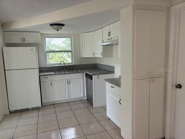 1018 Dartmouth Drive - Photo 1