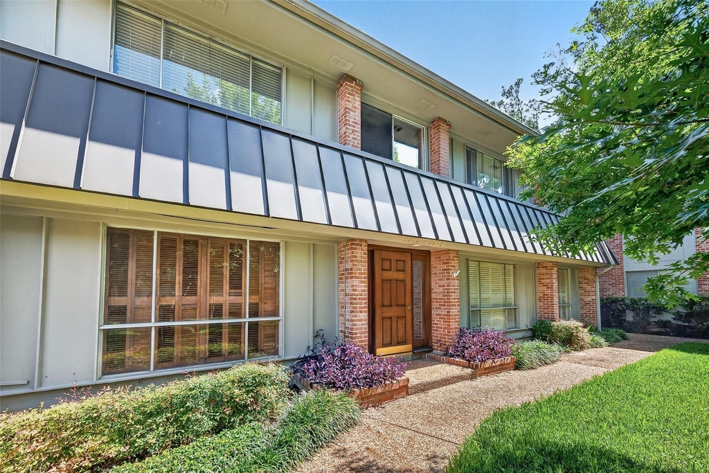 6470 Bayou Glen Road - Photo 19