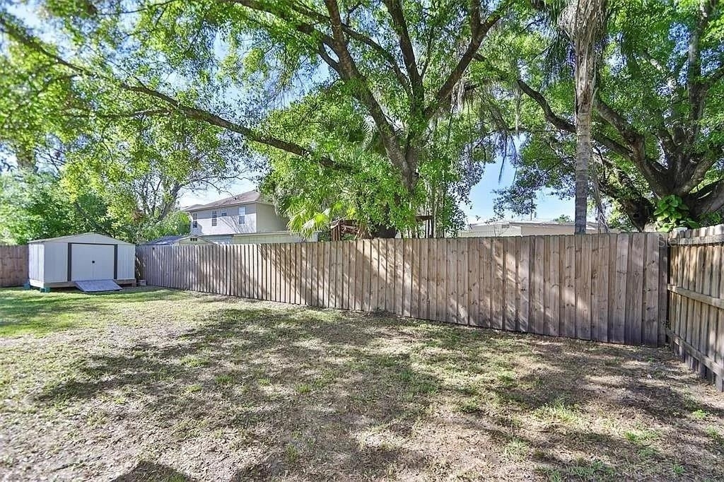 3219 W Leroy Street - Photo 20