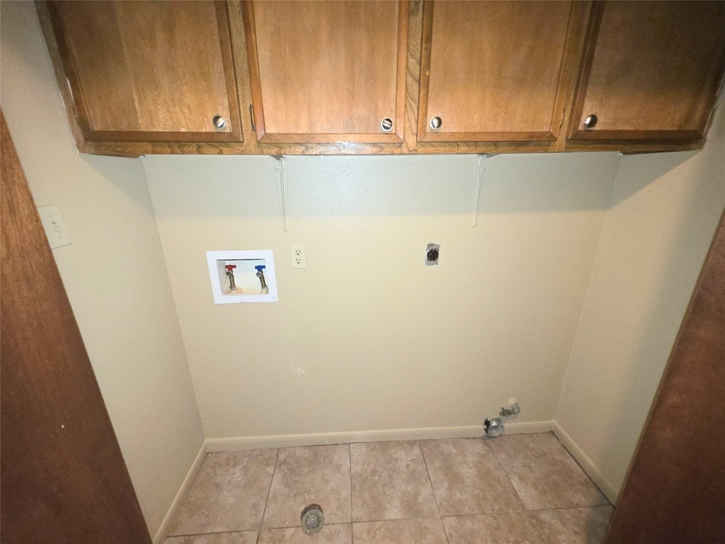 1614 Hazelwood Street - Photo 7