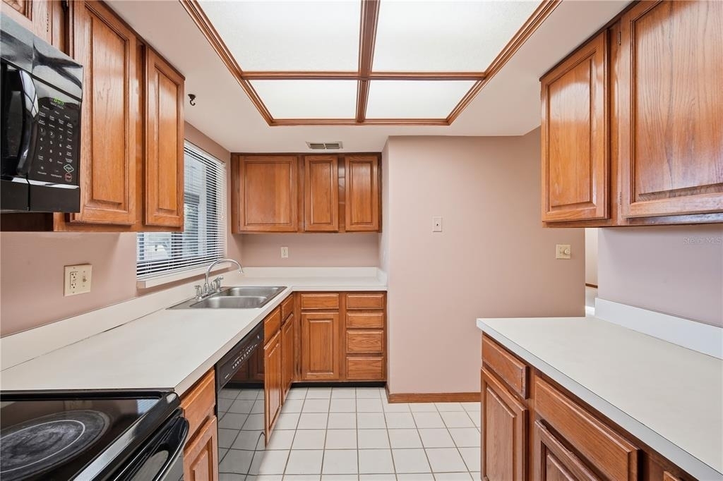4515 Southampton Court - Photo 12