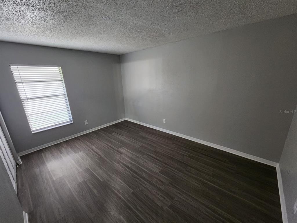 9530 Lynn Lane - Photo 4