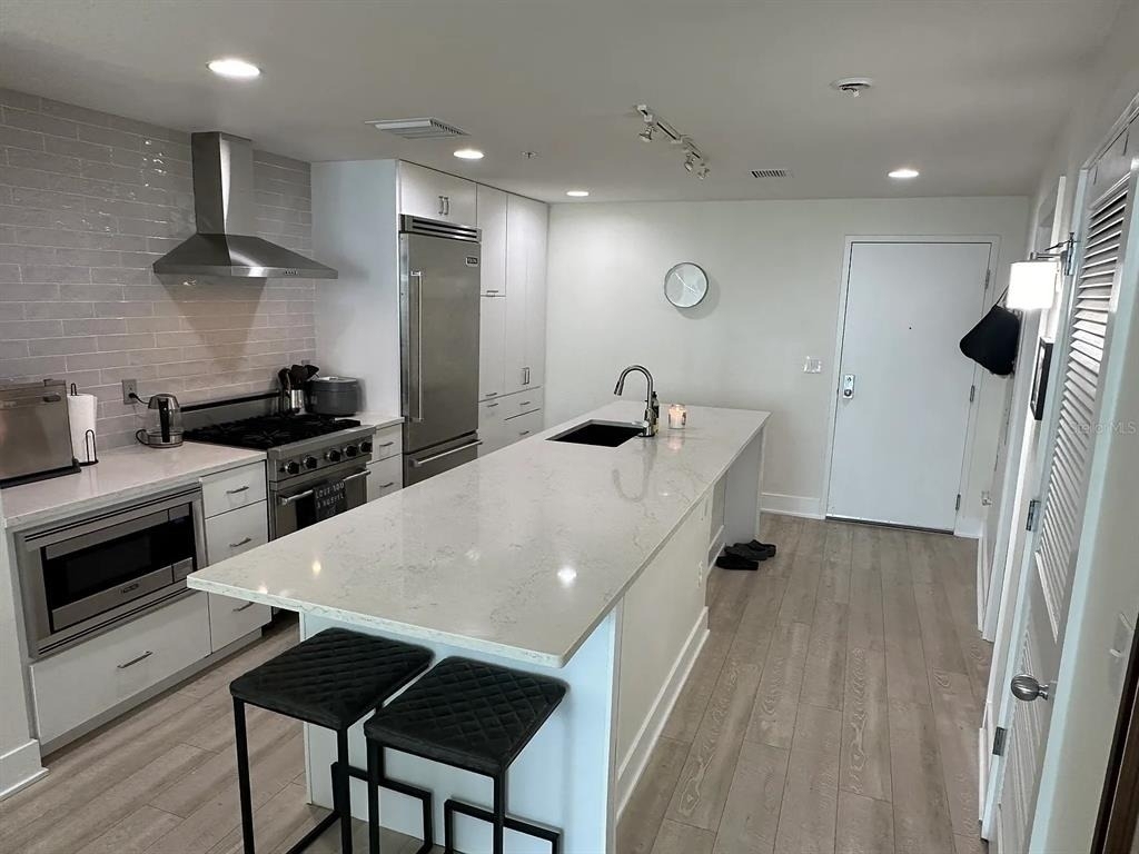 1208 E Kennedy Boulevard - Photo 7