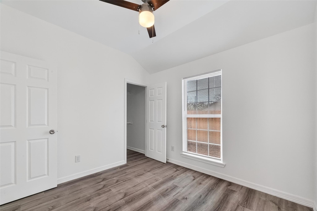 7725 Hoffman Street - Photo 42