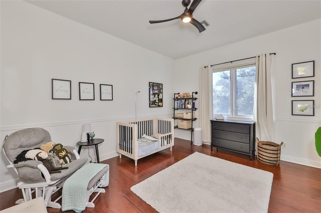 602 Saxony Boulevard - Photo 32