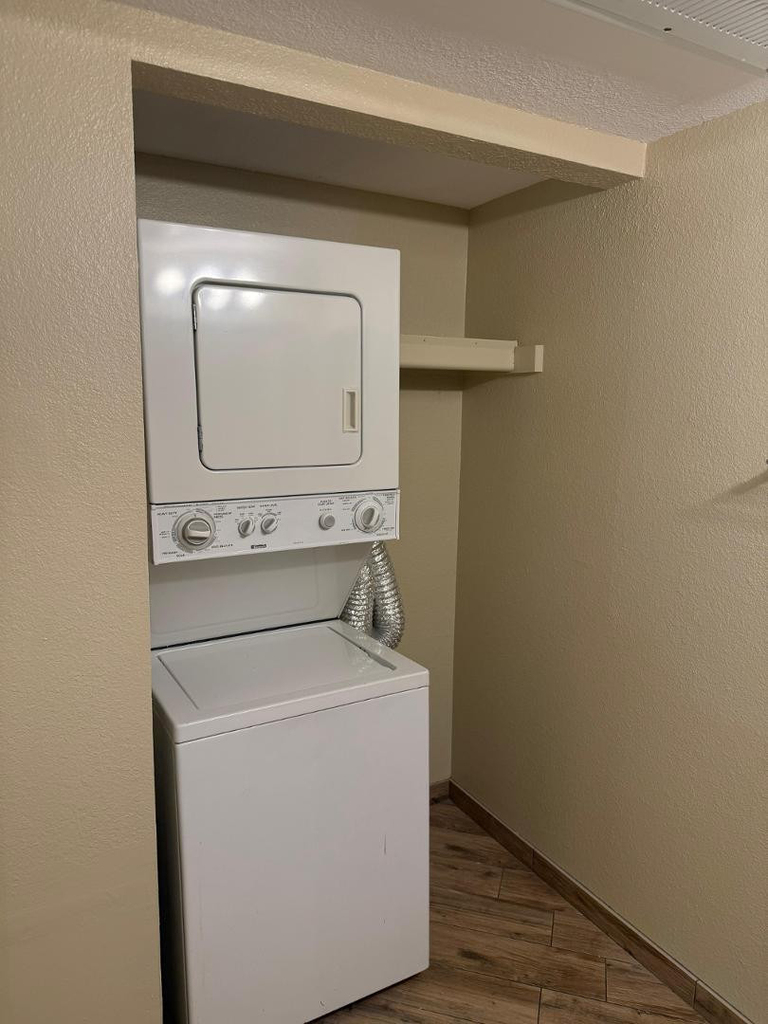 461 W Holmes Avenue - Photo 9