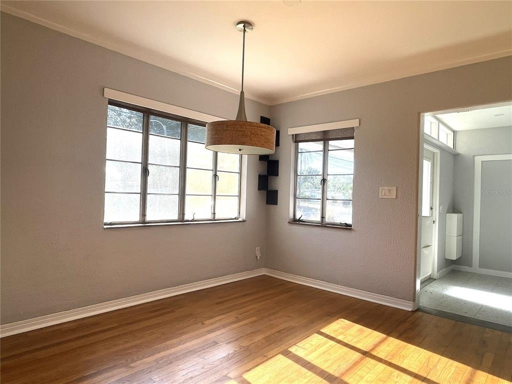 1155 53rd Avenue N - Photo 2