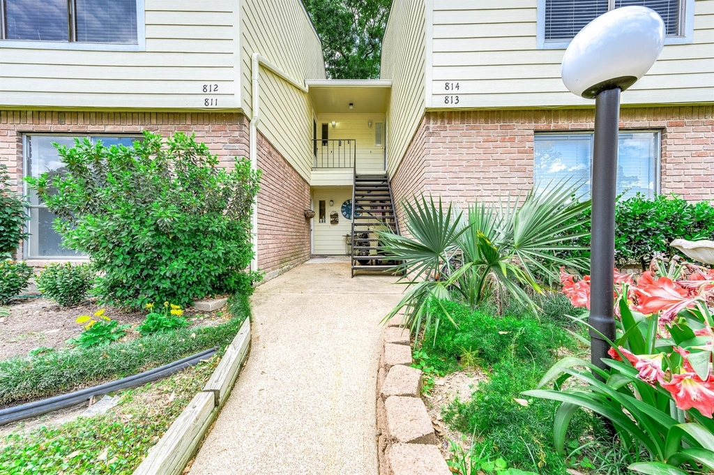 14515 Wunderlich Drive - Photo 1