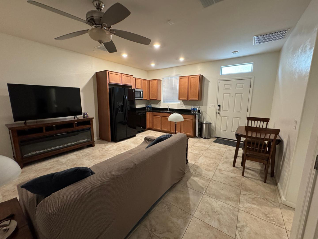 36825 N Yellowstone Drive - Photo 10