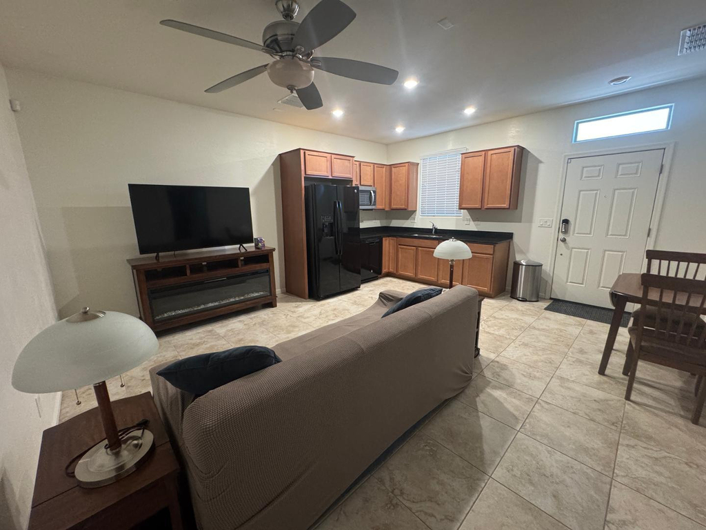 36825 N Yellowstone Drive - Photo 17
