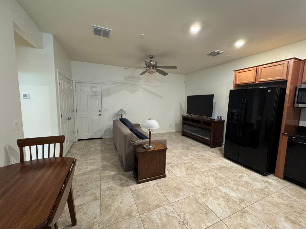 36825 N Yellowstone Drive - Photo 11