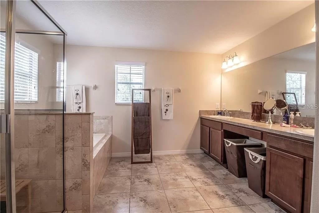 11322 Hascroft Forest Court - Photo 18