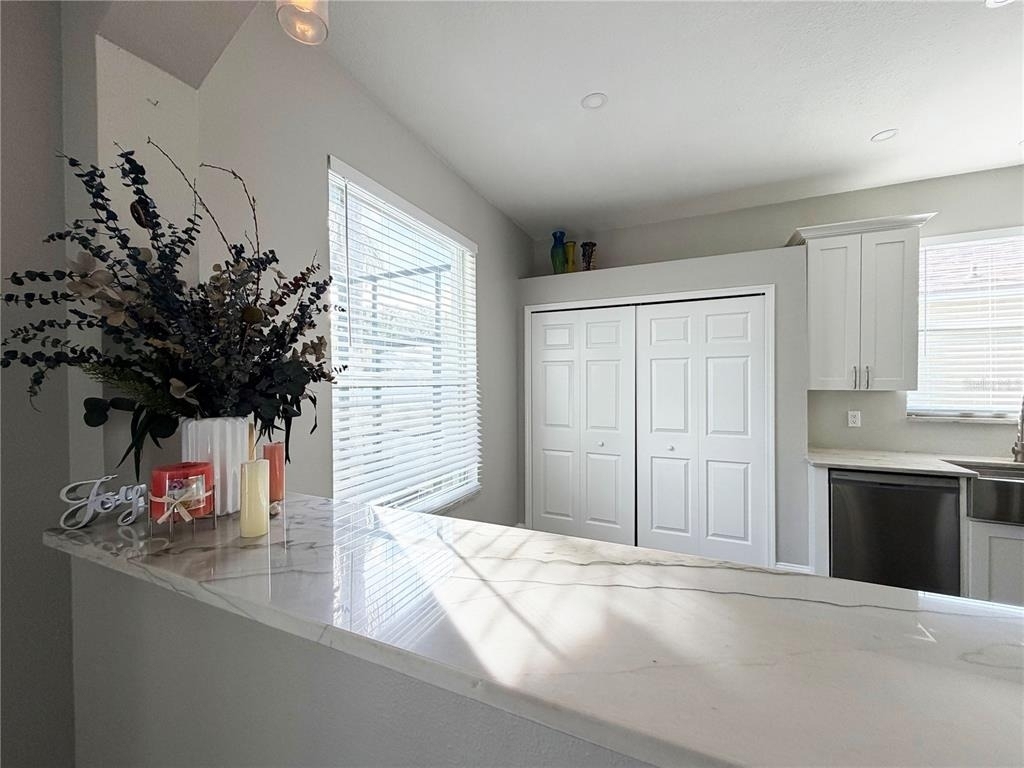 10327 Goldenbrook Way - Photo 5