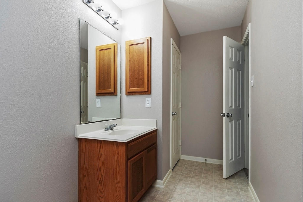 20738 Fair Castle Drive - Photo 25