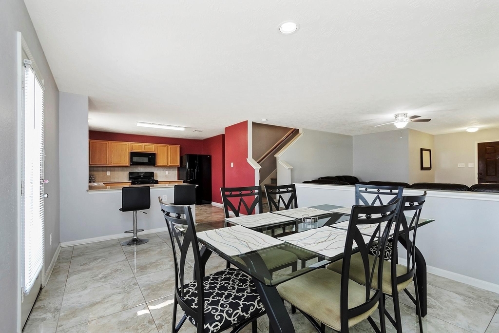 20738 Fair Castle Drive - Photo 12