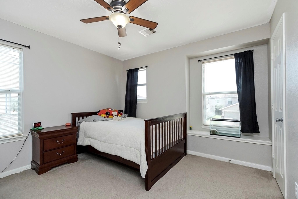 20738 Fair Castle Drive - Photo 22