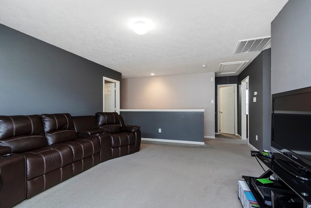 20738 Fair Castle Drive - Photo 30