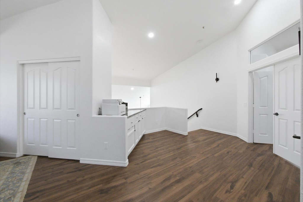 12955 E Mercer Lane - Photo 22